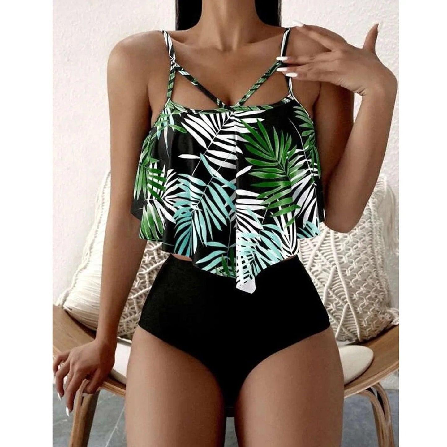 LolaBeach - Tankini con volant e stampa foglie