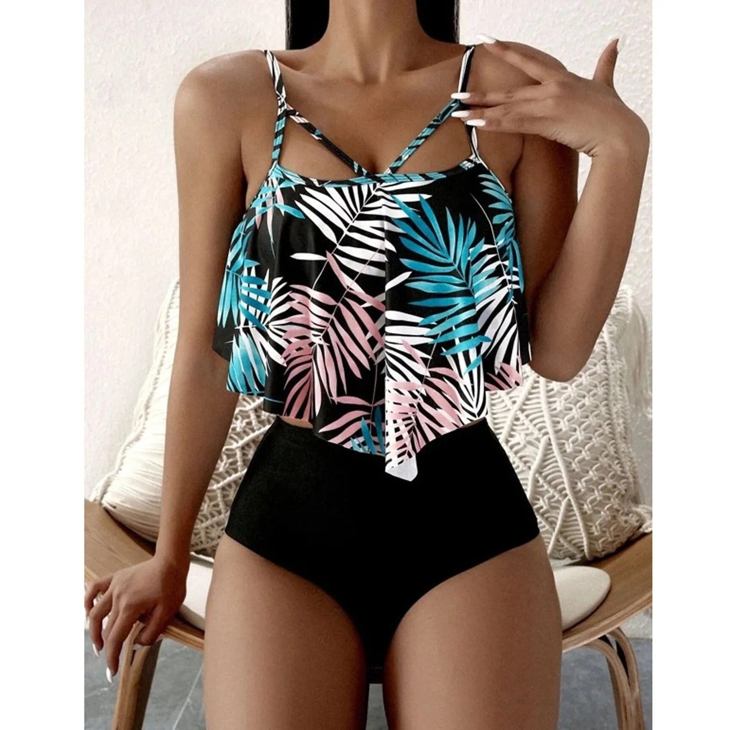 LolaBeach - Tankini con volant e stampa foglie