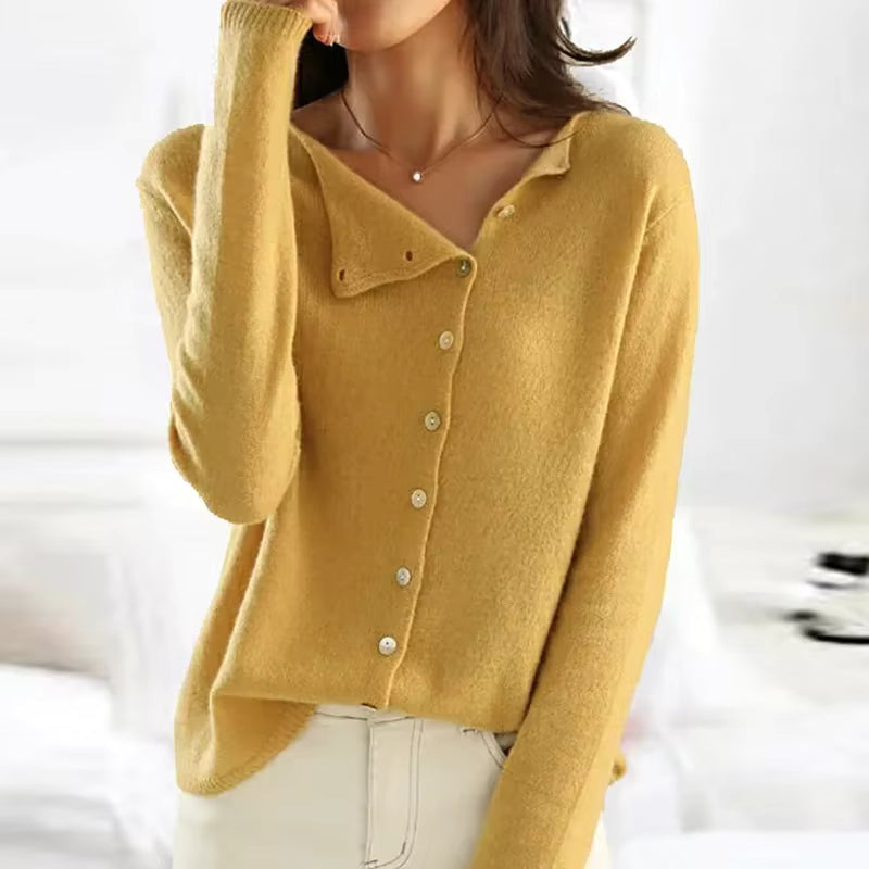 Cardigan da donna con scollo rotondo e bottoni