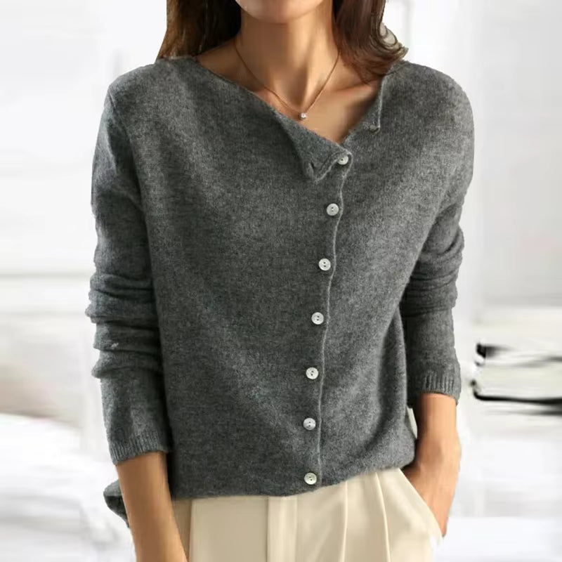 Cardigan da donna con scollo rotondo e bottoni