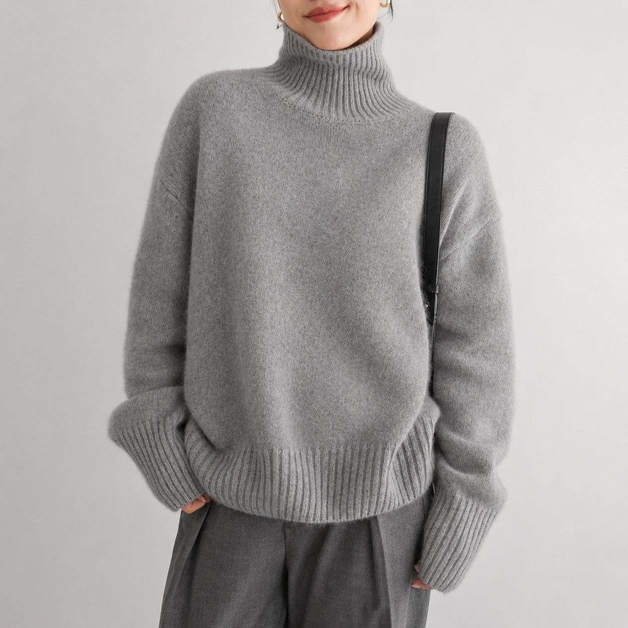 Lea - Maglione a collo alto ampio per donna