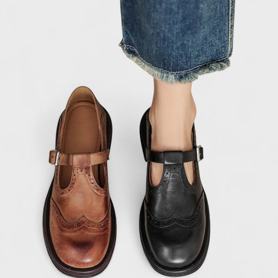 Beatrice | Mary Jane con Cinturino a T in Stile Brogue
