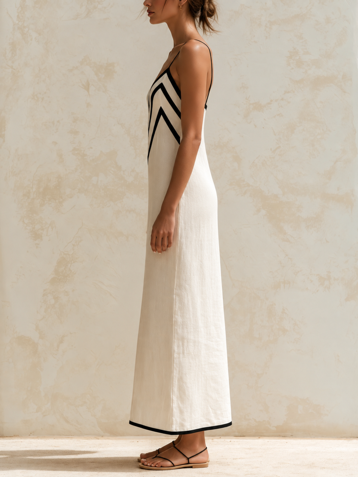Alessia | Abito Lungo dal Design Geometrico